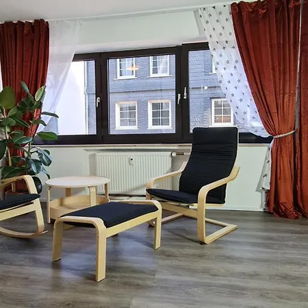 2 Zimmer, 45qm In Der Oberstadt,