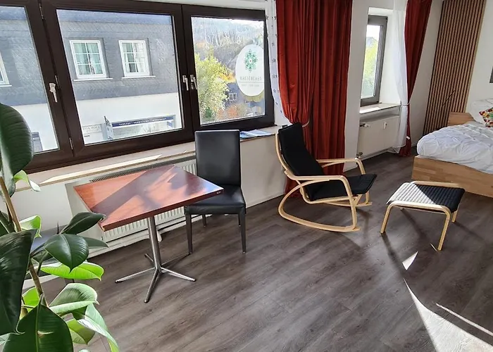 Near In - Fz 3* Siegen